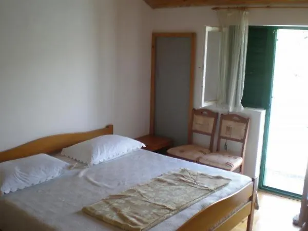 Robinson House Zut Vakantiehuis *